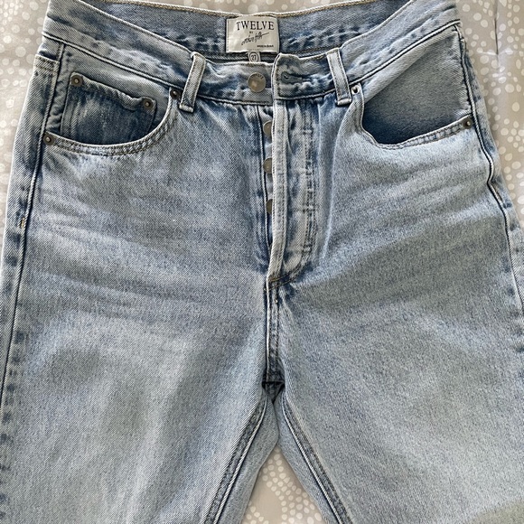 NWT Vici Kason Distressed Straight Leg Jean - Picture 7 of 10
